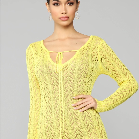 Yellow knit dress, medium - Picture 3 of 3